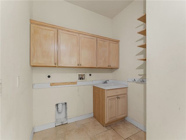 420 22nd Avenue SW, Vero Beach, FL 32962