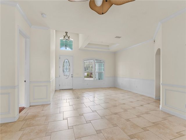 420 22nd Avenue SW, Vero Beach, FL 32962