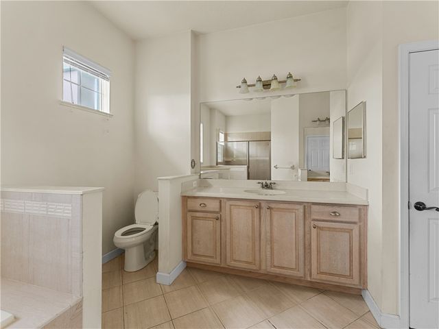 420 22nd Avenue SW, Vero Beach, FL 32962