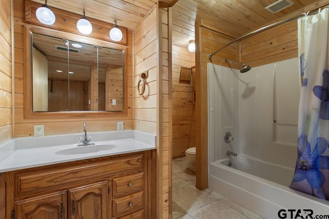 13833 Big Oak Bay Rd, Tyler, TX 75707