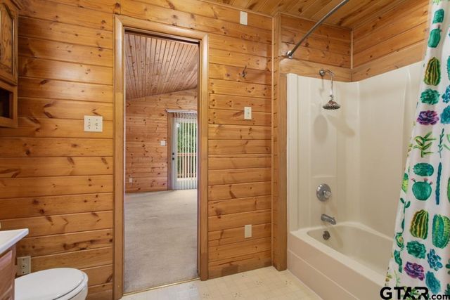 13833 Big Oak Bay Rd, Tyler, TX 75707