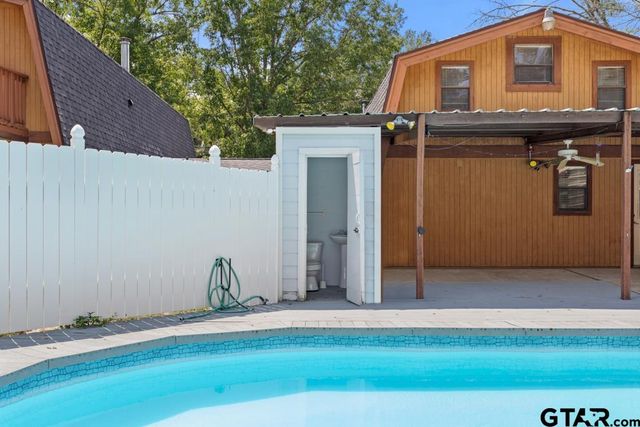 13833 Big Oak Bay Rd, Tyler, TX 75707