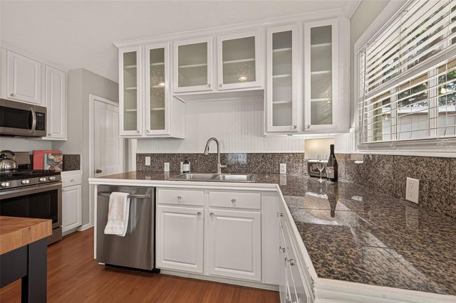 2019 Gostick Street, Houston, TX 77008