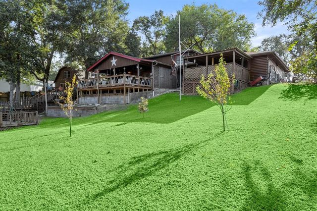 610 Sandy Ridge Drive, Livingston, TX 77351