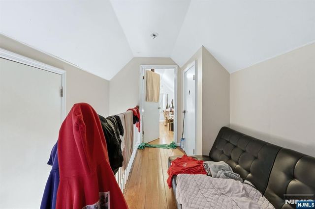 314 W 7th Avenue, Newark, NJ 07107