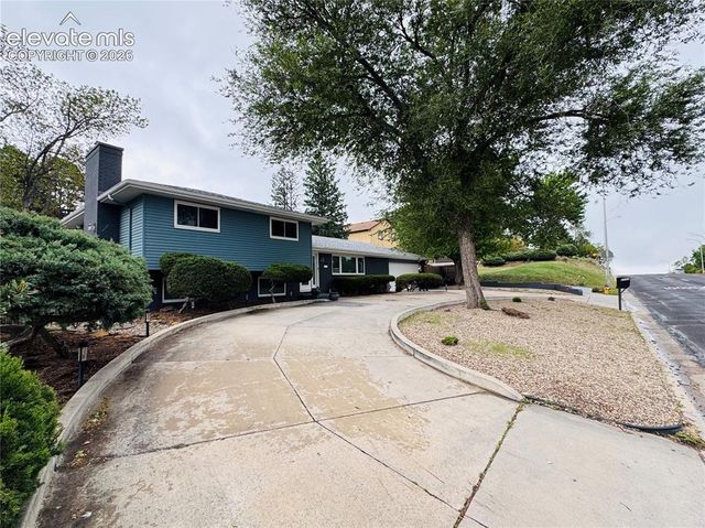 2309 N Murray Boulevard, Colorado Springs, CO 80915