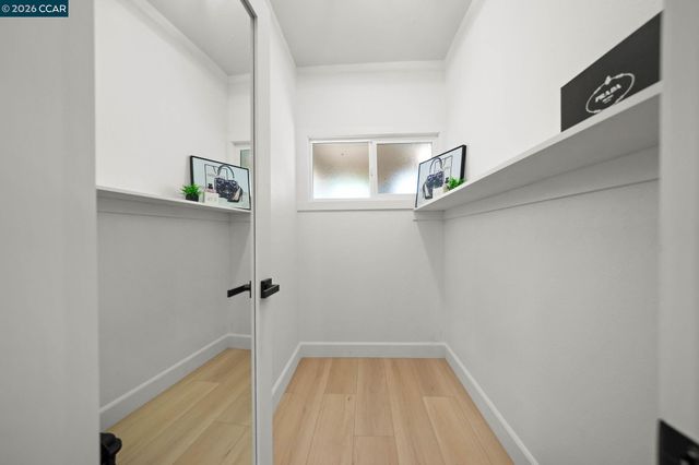 885 59Th St, Oakland, CA 94608