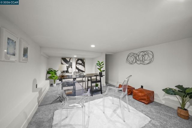 885 59Th St, Oakland, CA 94608