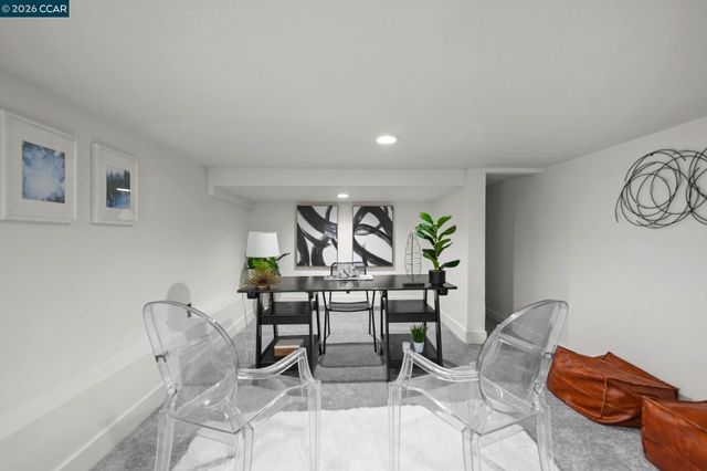 885 59Th St, Oakland, CA 94608