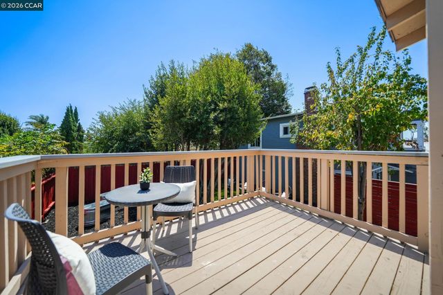 885 59Th St, Oakland, CA 94608