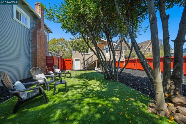 885 59Th St, Oakland, CA 94608