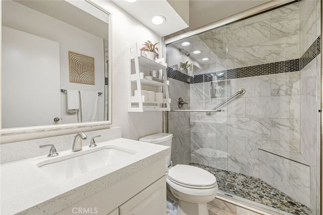 41650 Kansas, Palm Desert, CA 92211