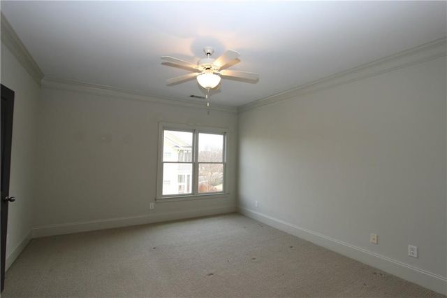 160 W Ridge Way, Roswell, GA 30076