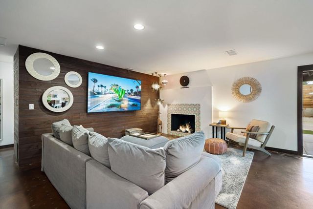 46500 Cameo Palms Drive, La Quinta, CA 92253