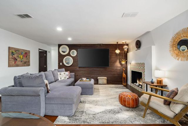 46500 Cameo Palms Drive, La Quinta, CA 92253