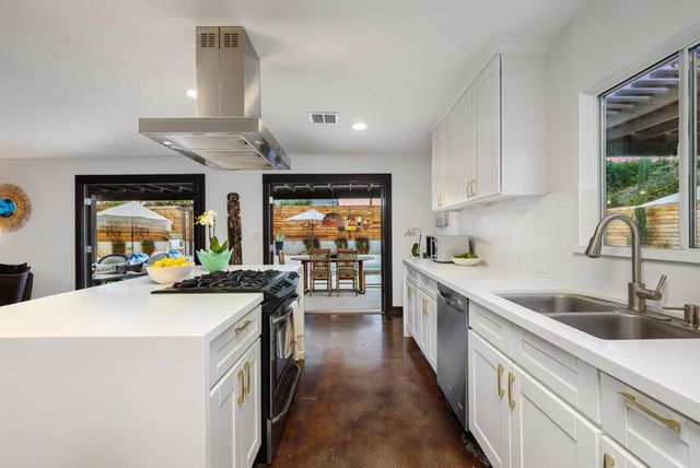 46500 Cameo Palms Drive, La Quinta, CA 92253