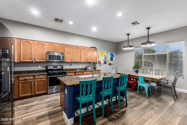 3250 S NASH Way, Chandler, AZ 85286