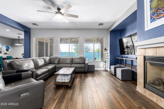 3250 S NASH Way, Chandler, AZ 85286