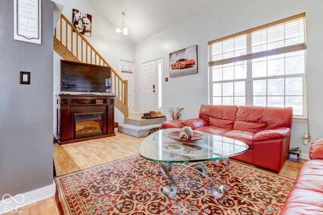 3031 Arrow Wood Lane, Indianapolis, IN 46214