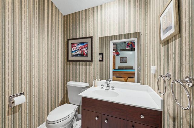 1711 BAYSHORE DRIVE, Englewood, FL 34223