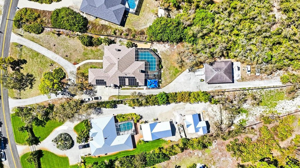 Image 35 of property listing at 1711 BAYSHORE DRIVE, Englewood, FL 34223