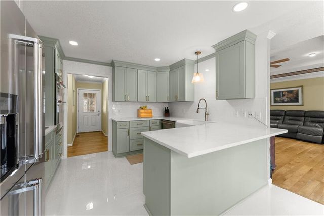 5805 Shadow Oaks Drive, Murrayville, GA 30564