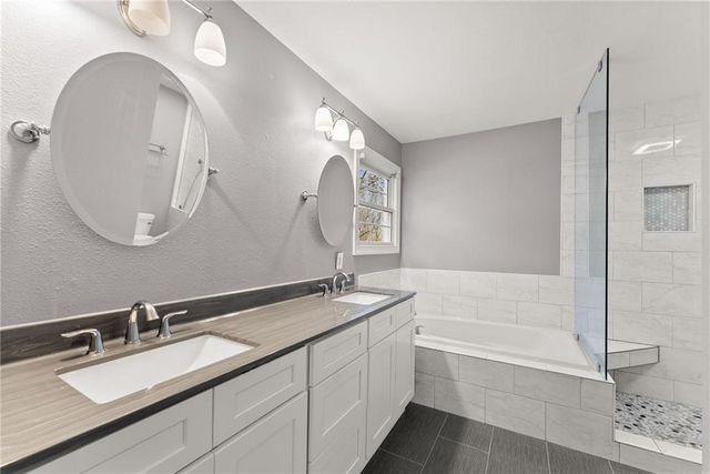 5805 Shadow Oaks Drive, Murrayville, GA 30564