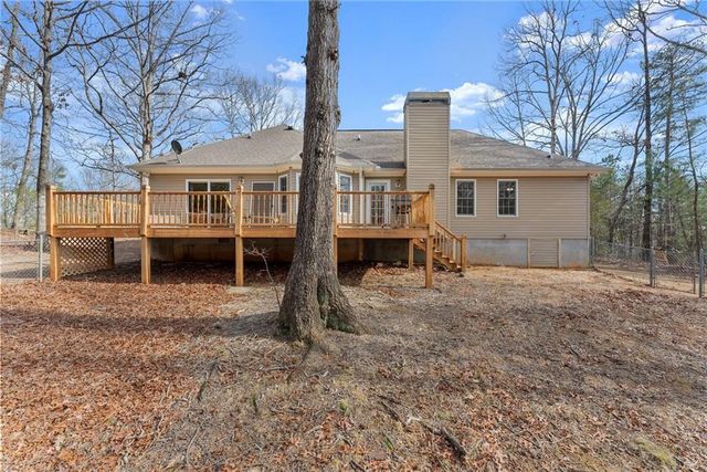 5805 Shadow Oaks Drive, Murrayville, GA 30564