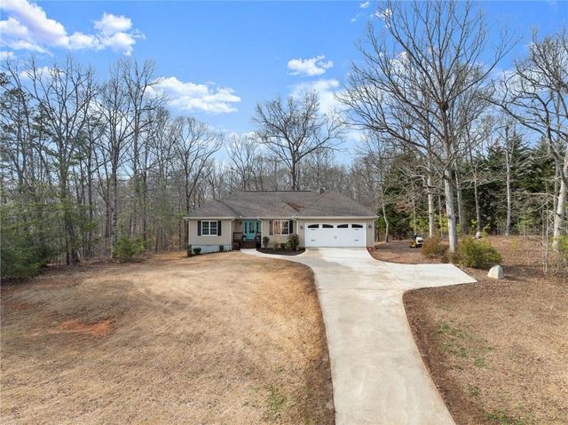5805 Shadow Oaks Drive, Murrayville, GA 30564