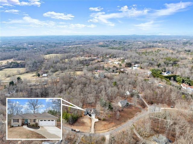 5805 Shadow Oaks Drive, Murrayville, GA 30564