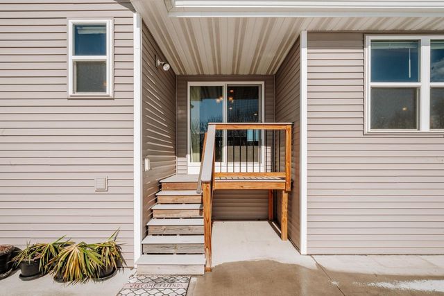 1961 W Kohl DRIVE, Appleton, WI 54913