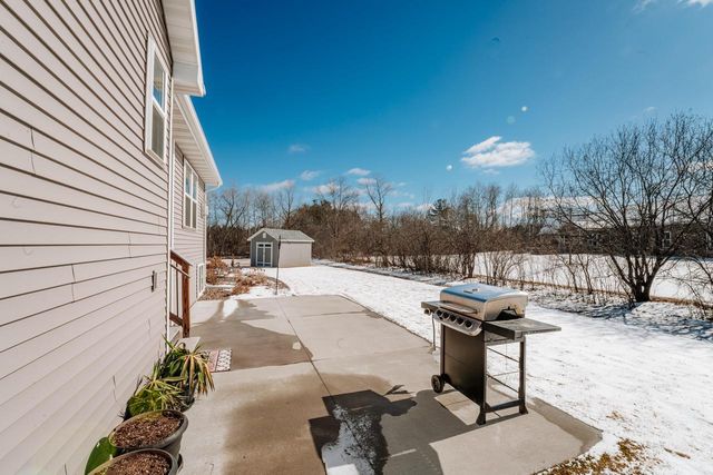 1961 W Kohl DRIVE, Appleton, WI 54913