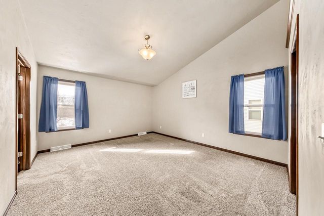 1961 W Kohl DRIVE, Appleton, WI 54913