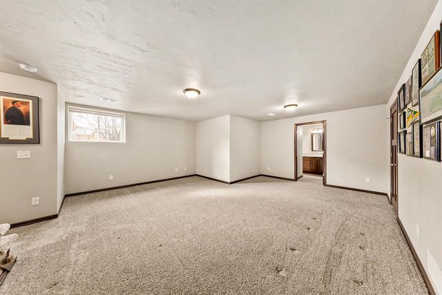 1961 W Kohl DRIVE, Appleton, WI 54913