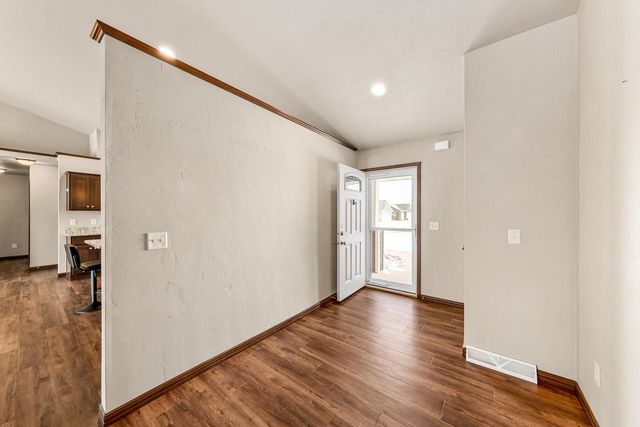 1961 W Kohl DRIVE, Appleton, WI 54913