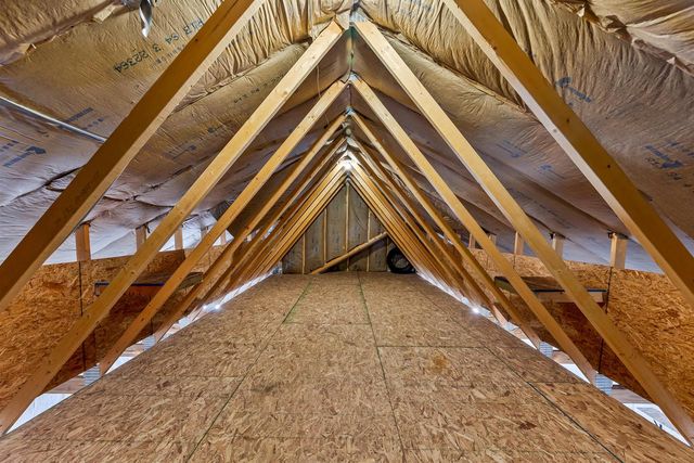 1961 W Kohl DRIVE, Appleton, WI 54913