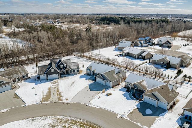 1961 W Kohl DRIVE, Appleton, WI 54913