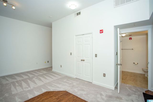 2020 5TH AVENUE S, Birmingham, AL 35233