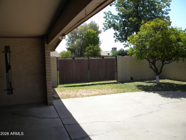 1063 N BARKLEY --, Mesa, AZ 85203