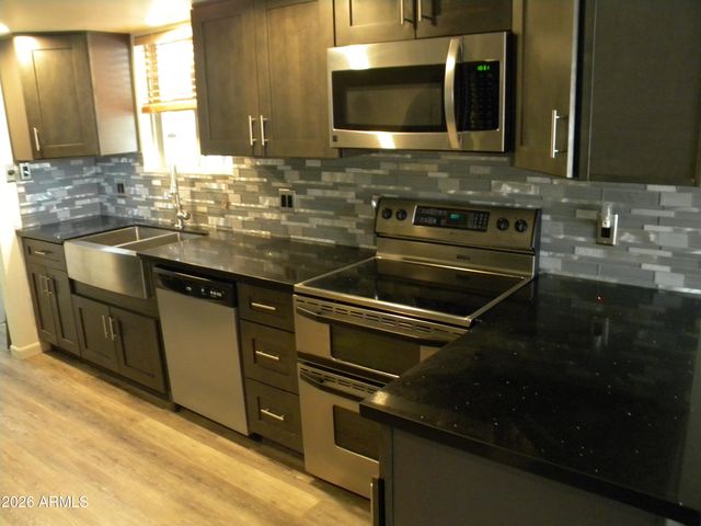 1063 N BARKLEY --, Mesa, AZ 85203
