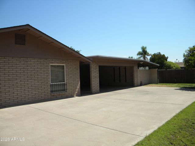 1063 N BARKLEY --, Mesa, AZ 85203