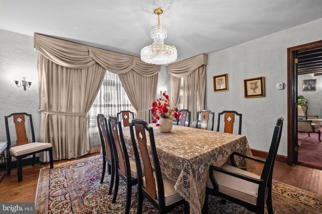 1804 BERNVILLE RD, Reading, PA 19601