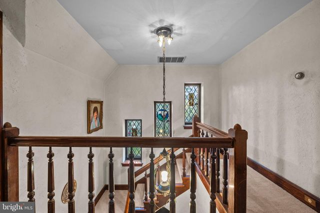 1804 BERNVILLE RD, Reading, PA 19601