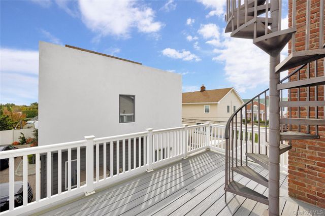36 Prescott, Lido Beach, NY 11561