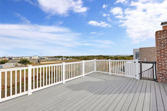 36 Prescott, Lido Beach, NY 11561