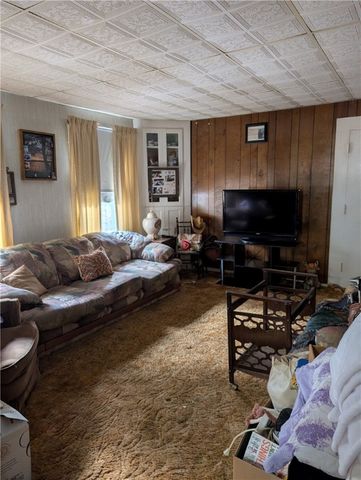 2486 Canandaigua Road, Macedon, NY 14502