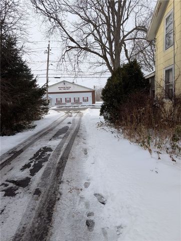 2486 Canandaigua Road, Macedon, NY 14502