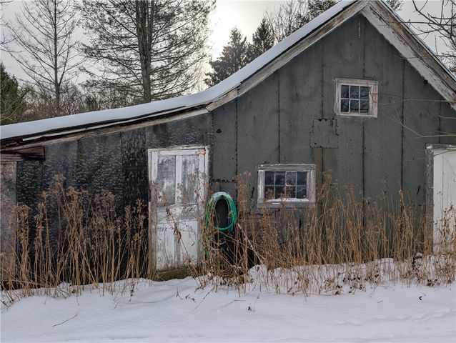 2486 Canandaigua Road, Macedon, NY 14502