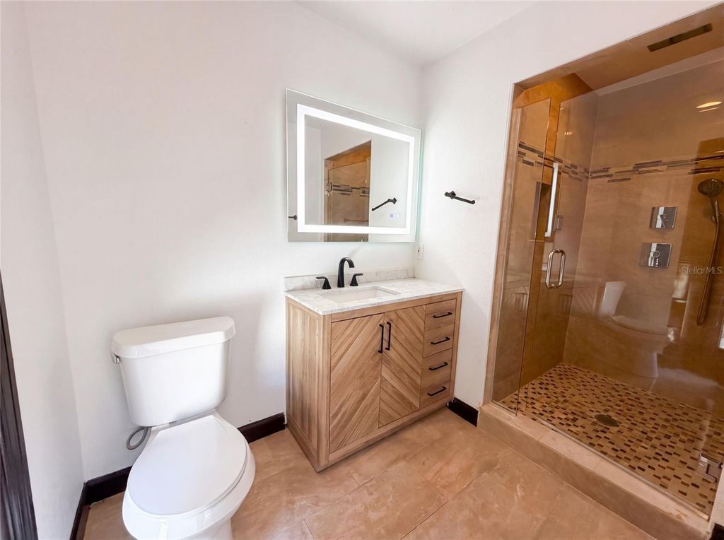 Image 13 of property listing at 1515 S WEST SHORE BOULEVARD, Tampa, FL 33629