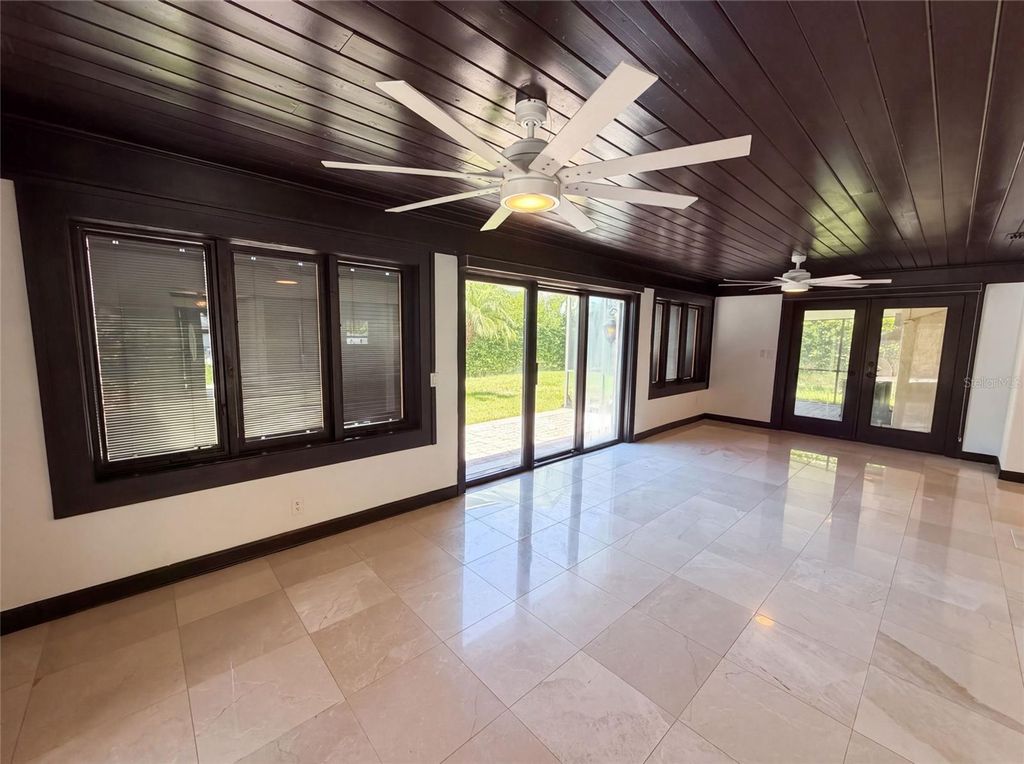 Image 7 of property listing at 1515 S WEST SHORE BOULEVARD, Tampa, FL 33629